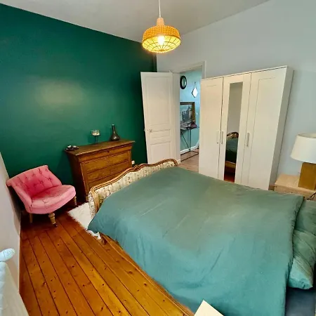 Vakantiehuis Maison Remoise Confort Avec Garage Et Jacuzzi *